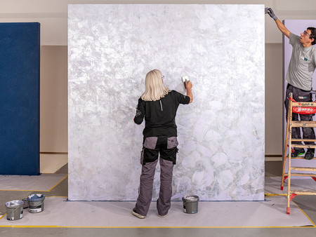 Industrieller Raum mit fertiger Wandoberfläche: CD Stucco Eleganza ‚Doppio