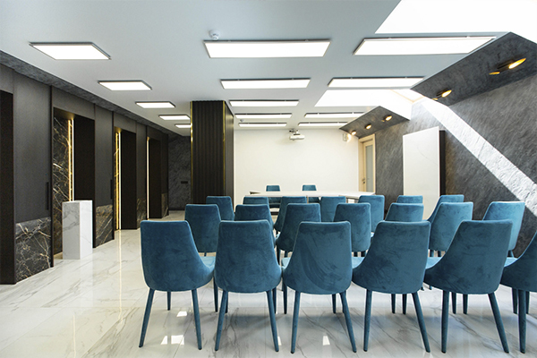 КОНФЕРЕНЦ-ЗАЛ